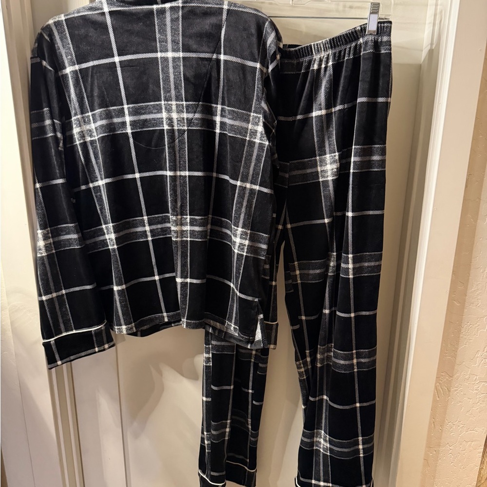 Donna Karan Black and White Checkered Sleepwear Size Large - Picture 2 of 6